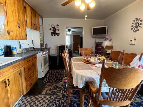 726 Pierce St, Taft, CA 93268 photo 6