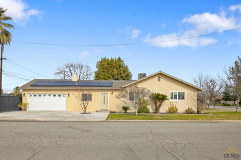 205 Maple St, Shafter, CA 93263 photo 4