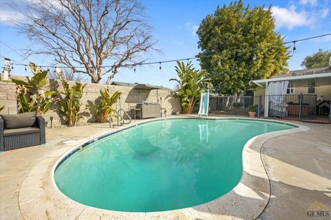 205 Maple St, Shafter, CA 93263 photo 37
