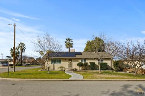 205 Maple St, Shafter, CA 93263 photo 2