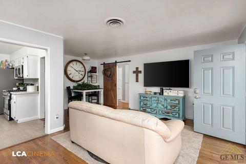 2900 Beech St, Bakersfield, CA 93301 photo 3