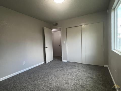 832 Stephen Ct, Wasco, CA 93280 photo 5