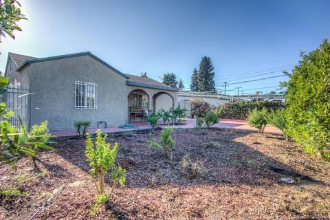 10209 Lev Ave, Los Angeles, CA 91331 photo 4