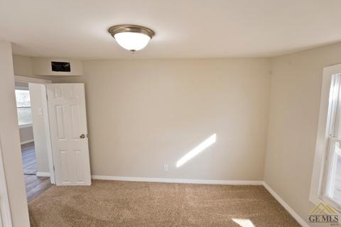 219 F St, Taft, CA 93268 photo 11