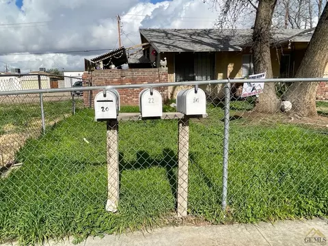 20 Niles St, Bakersfield, CA 93305 photo 7