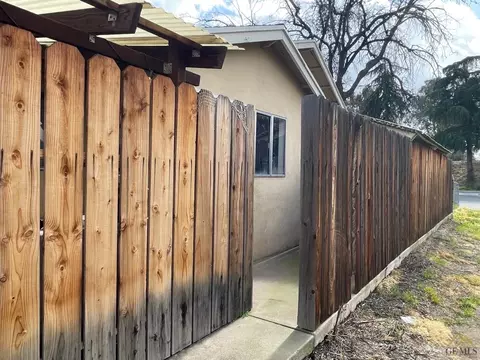 20 Niles St, Bakersfield, CA 93305 photo 6