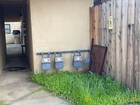20 Niles St, Bakersfield, CA 93305 photo 8