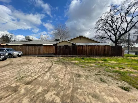 20 Niles St, Bakersfield, CA 93305 photo 2
