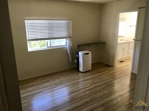 5024 Shawnee Dr, Weldon, CA 93283 photo 6