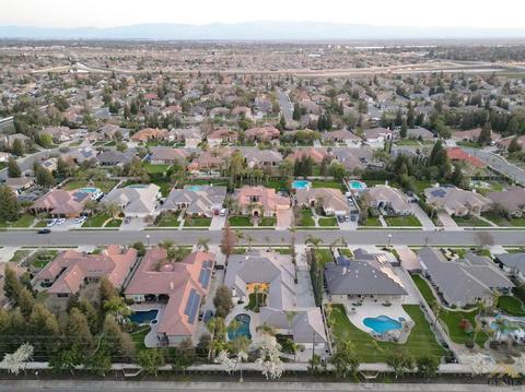 12306 Trinity River Dr, Bakersfield, CA 93312 photo 48