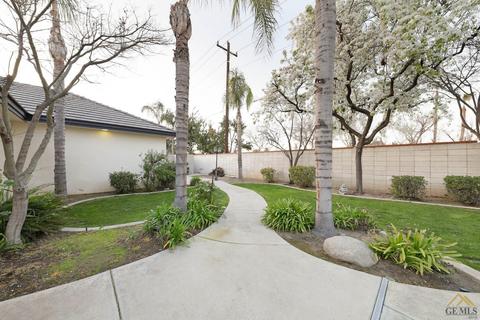 12306 Trinity River Dr, Bakersfield, CA 93312 photo 39