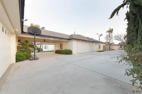 12306 Trinity River Dr, Bakersfield, CA 93312 photo 29