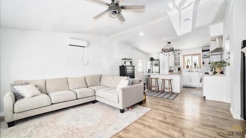 27514 Maple St, Taft, CA 93268 photo 4