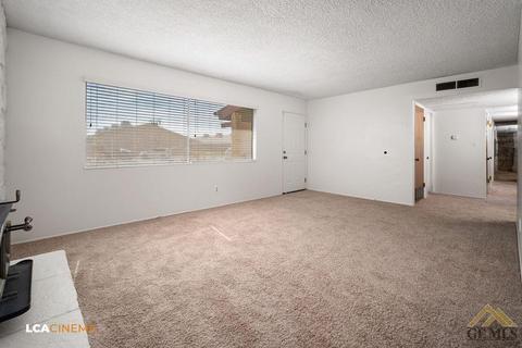 2206 9th Pl, Wasco, CA 93280 photo 7