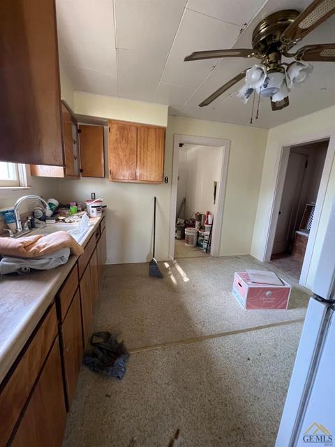 721 Pierce St, Taft, CA 93268 photo 8