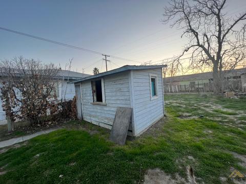 721 Pierce St, Taft, CA 93268 photo 15