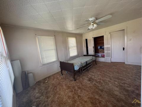 721 Pierce St, Taft, CA 93268 photo 12
