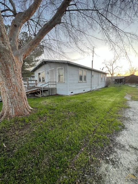 721 Pierce St, Taft, CA 93268 photo 3