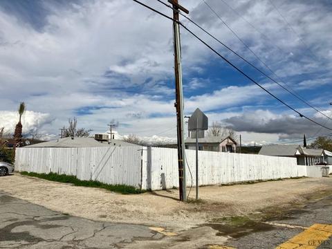 400 Polk St, Taft, CA 93268 photo 29