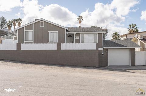 509 6th Ave, Taft, CA 93268 photo 2