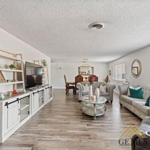 120 E Lucard St, Taft, CA 93268 photo 24