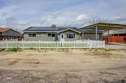 27590 Maple St, Taft, CA 93268 photo 1