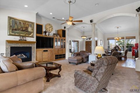 409 Quail Ct, Taft, CA 93268 photo 8