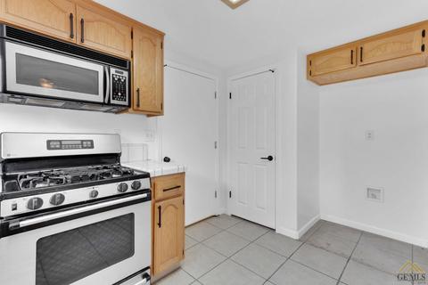 362 Apple Way, Tehachapi, CA 93561 photo 10