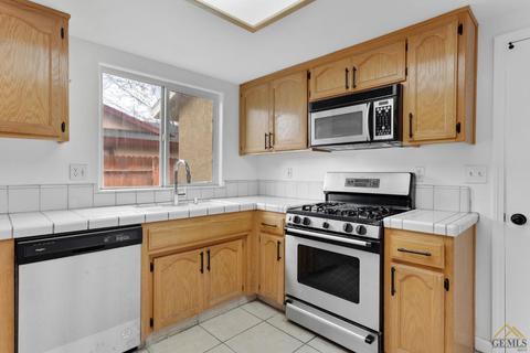 362 Apple Way, Tehachapi, CA 93561 photo 8