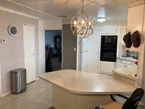 228 Par Ln, Bakersfield, CA 93308 photo 17
