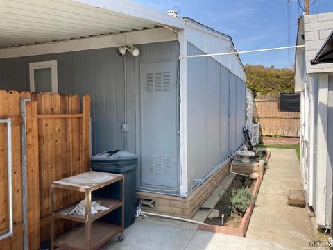 228 Par Ln, Bakersfield, CA 93308 photo 3