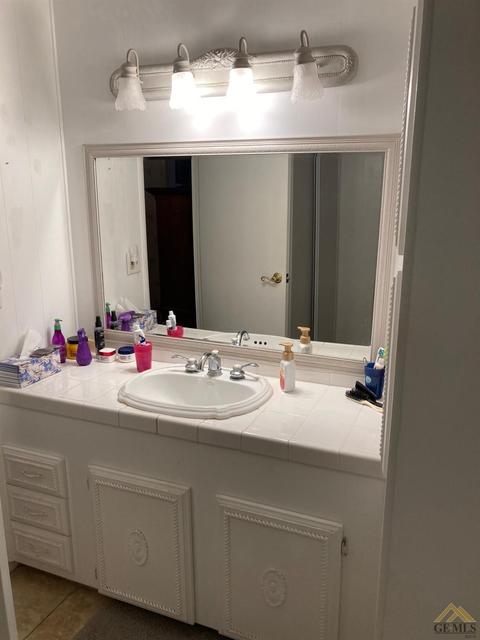 228 Par Ln, Bakersfield, CA 93308 photo 21
