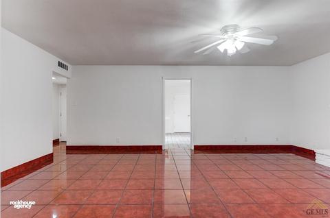 925 2nd St, Taft, CA 93268 photo 6