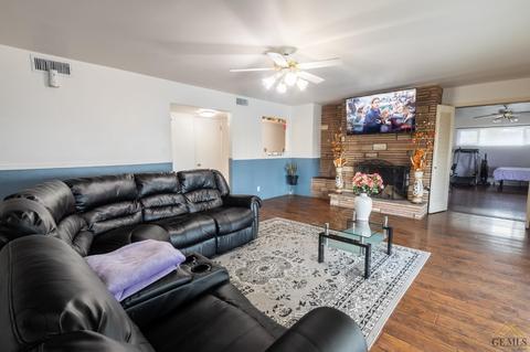 310 E Woodrow St, Taft, CA 93268 photo 23