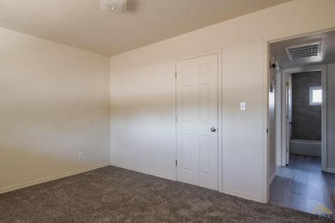 450 Buttonwillow Dr, Buttonwillow, CA 93206 photo 5