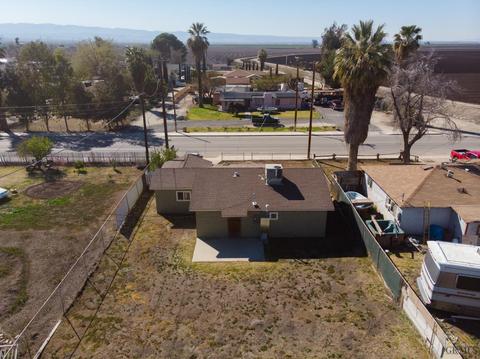450 Buttonwillow Dr, Buttonwillow, CA 93206 photo 2