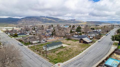 316 S Hayes St, Tehachapi, CA 93561 photo 18