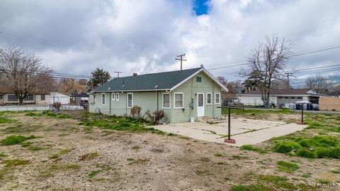 316 S Hayes St, Tehachapi, CA 93561 photo 2