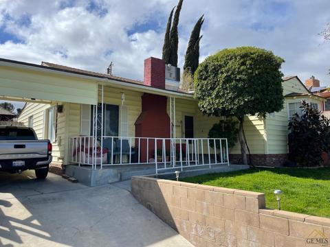 709 D Street St, Taft, CA 93268 photo 2