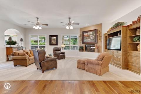 2307 Snowdrop Dr, Bakersfield, CA 93311 photo 8