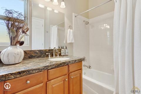 2307 Snowdrop Dr, Bakersfield, CA 93311 photo 31