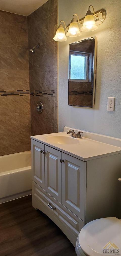 1224 4th St, Wasco, CA 93280 photo 6