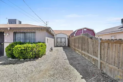 424 S Comanche Dr, Arvin, CA 93203 photo 26
