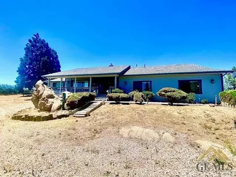 22171 Cody Ct, Tehachapi, CA 93561 photo 1