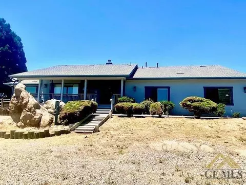22171 Cody Ct, Tehachapi, CA 93561 photo 2