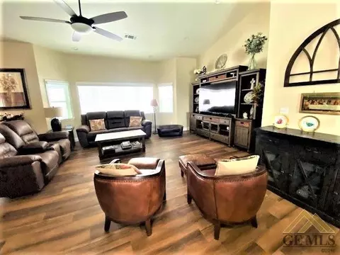 22171 Cody Ct, Tehachapi, CA 93561 photo 11