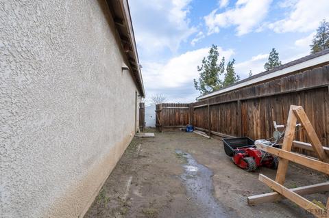 3909 Loudon St, Bakersfield, CA 93313 photo 30
