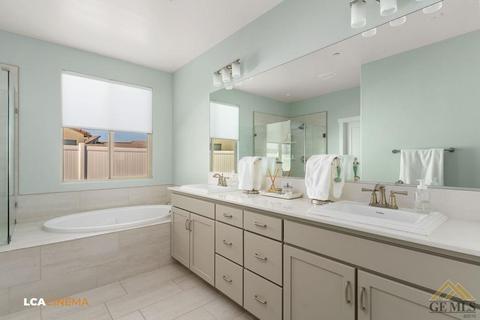1901 Risborough Ct, Bakersfield, CA 93311 photo 14