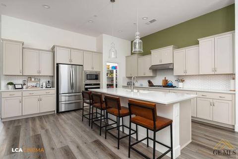 1901 Risborough Ct, Bakersfield, CA 93311 photo 9