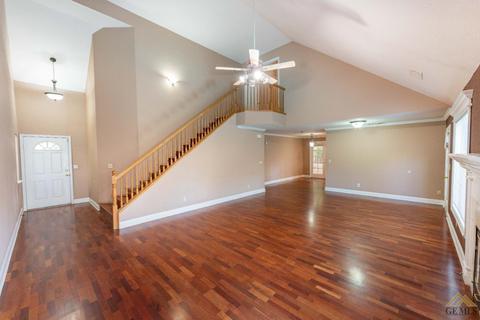 822 Burlingame Ave, Clovis, CA 93612 photo 15